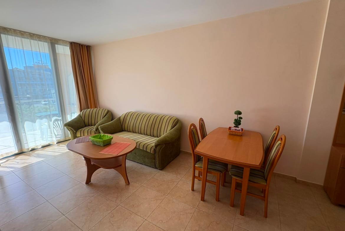 Dvoukomorový apartmán v komplexu „Trakia Plaza“