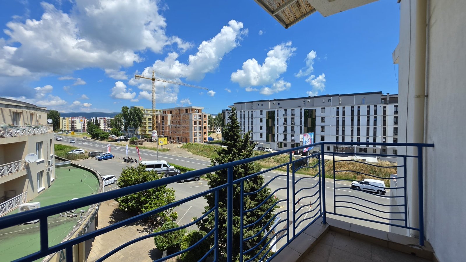 6884 (11) Двухкомнатный апартамент в комплексе “Sunny Day 3”