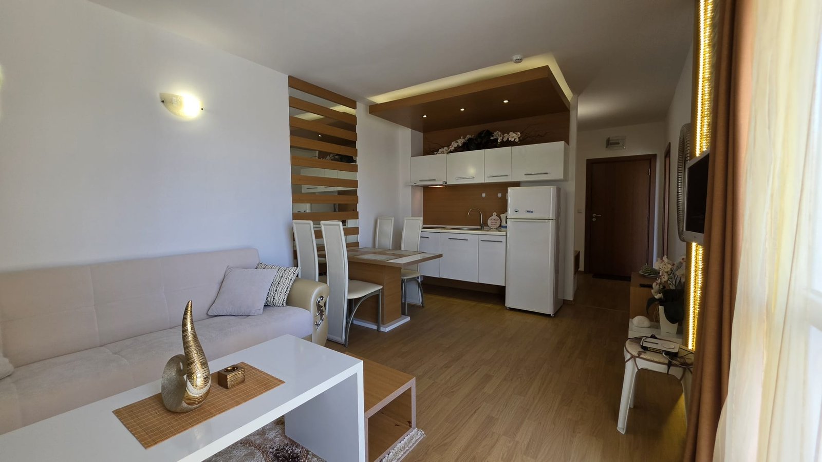 Двухкомнатный апартамент в комплексе “Sweet Homes 1”