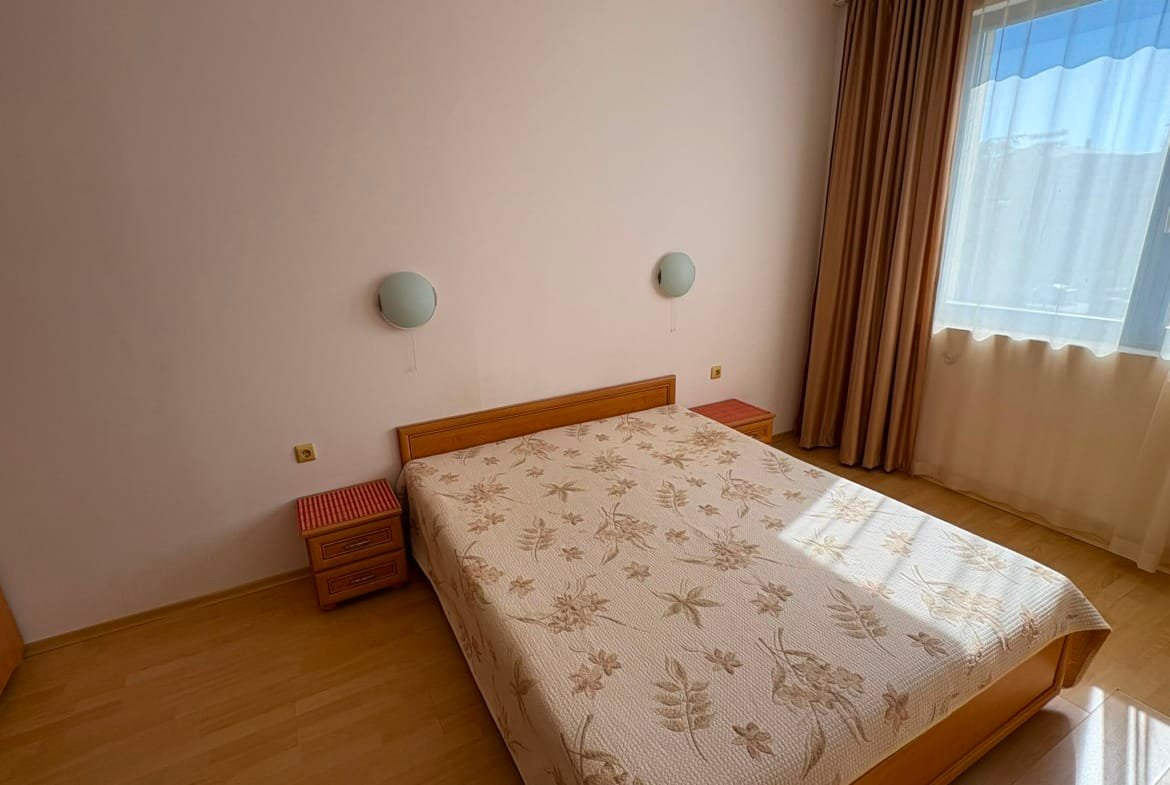Dvoukomorový apartmán v komplexu „Trakia Plaza“