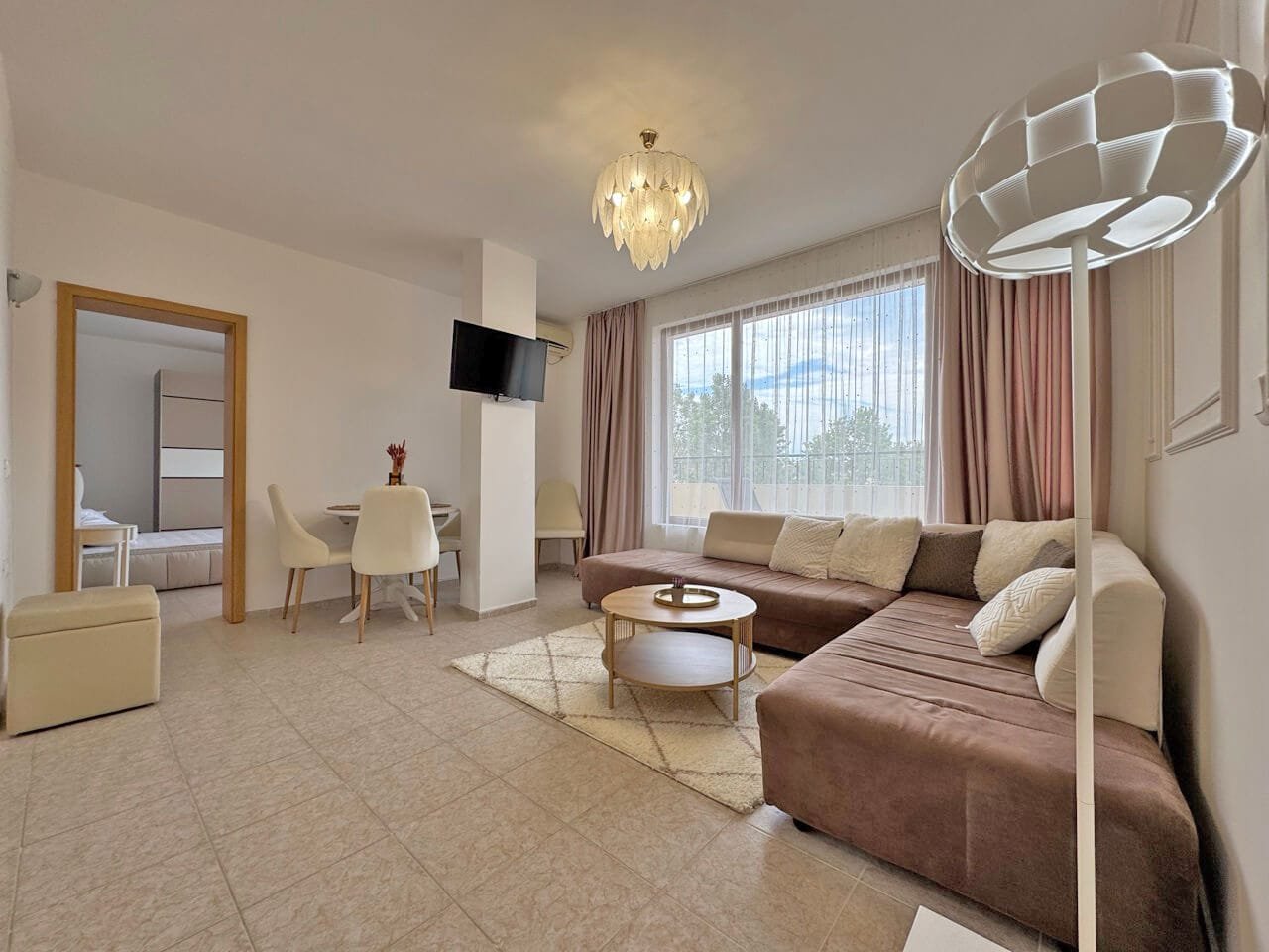 diamond-bay11 Трикімнатна квартира в комплексі “Diamond Bay”