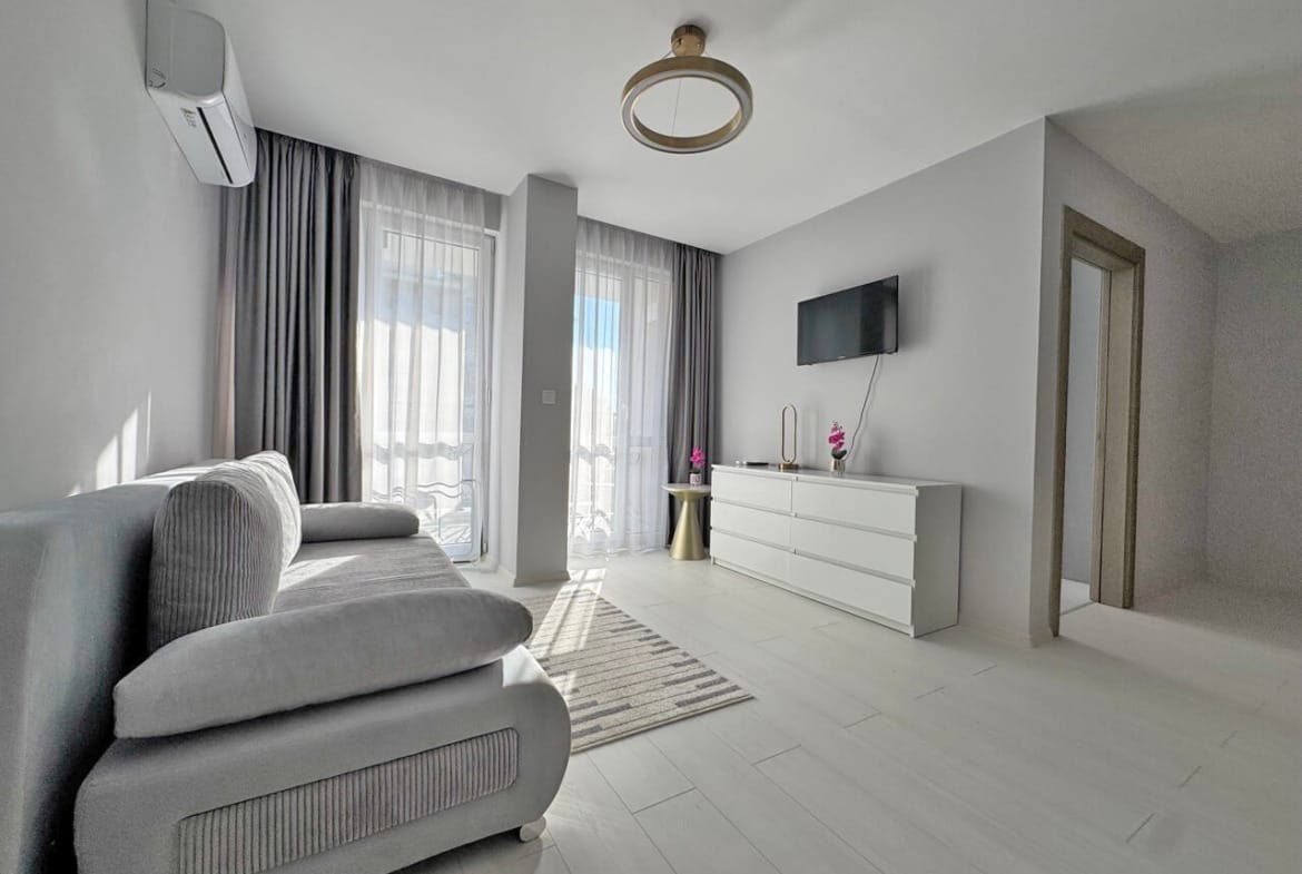 Drei-Zimmer-Wohnung im Komplex „J’Adore Secret Garden“