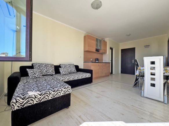 Two-bedroom apartment in the complex ‘Saint Nikola’