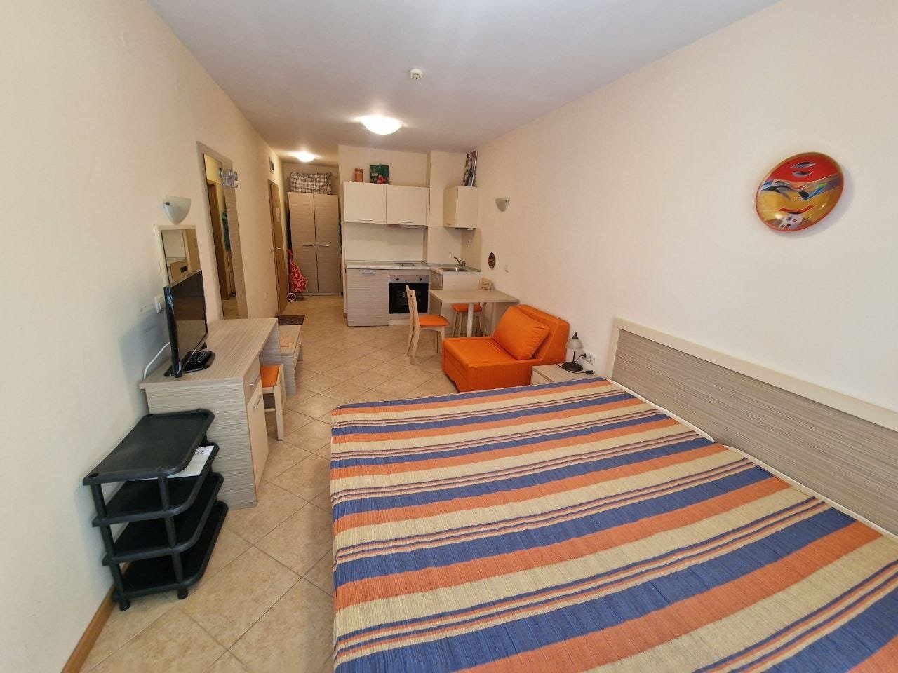 6028341515018505763 Studio im Komplex “Royal Sun”