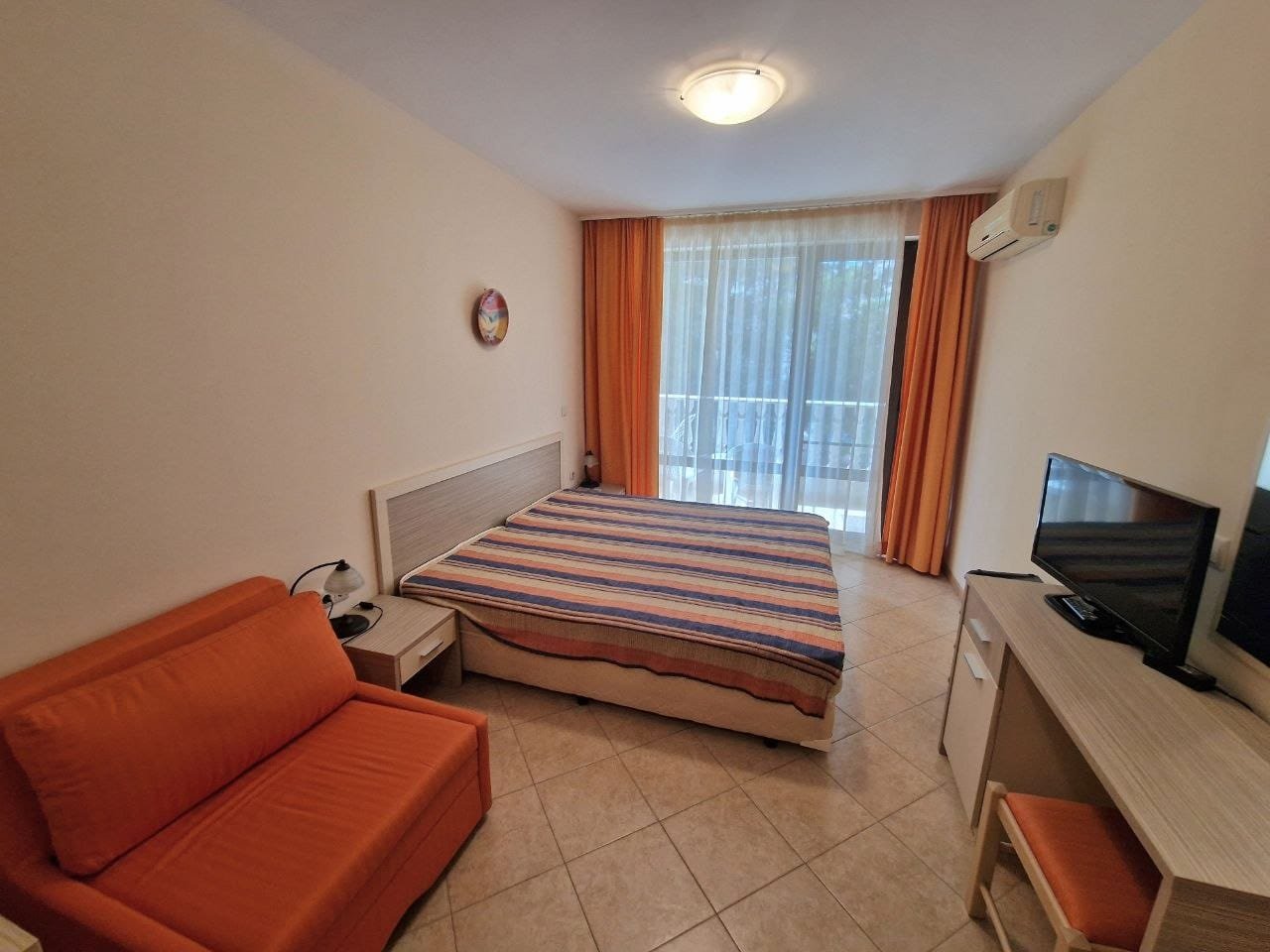 6028341515018505769 Studio im Komplex “Royal Sun”