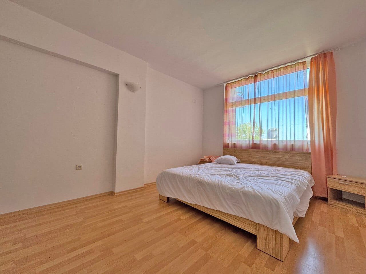 globul7 Zweizimmerwohnung im Komplex “Global Ville”