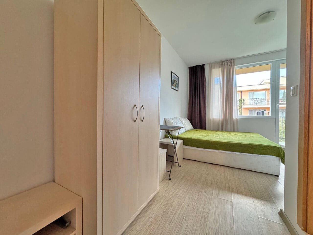svc12 Studio im Komplex “Sunny View Central”