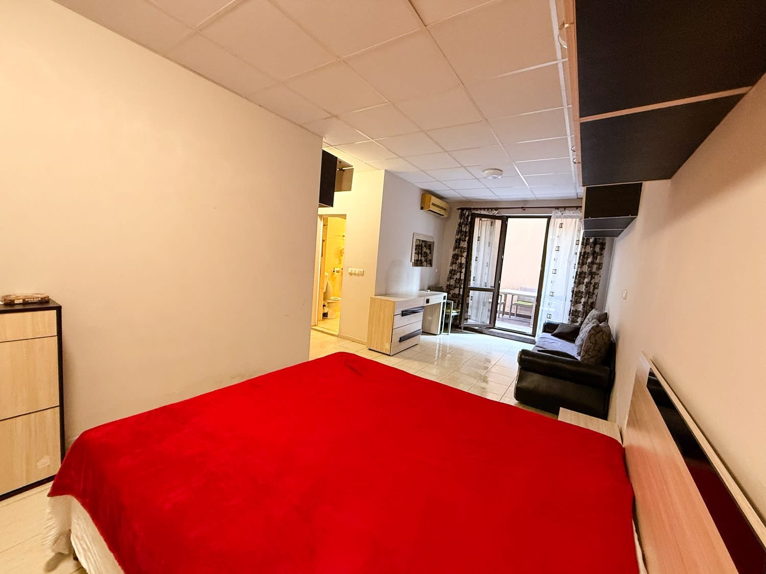 Студия в комплексе “Tarsis Club & SPA”